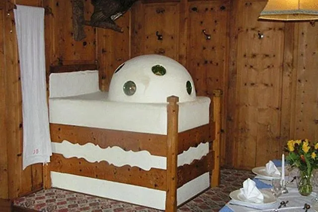 C+m+b 阿克桑姆斯